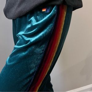 Aviation nation women’s velvet sweatpants